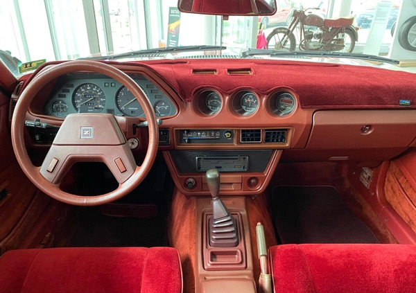 Nissan 280 ZX cena 100000 przebieg: 112000, rok produkcji 1981 z Mielec małe 436